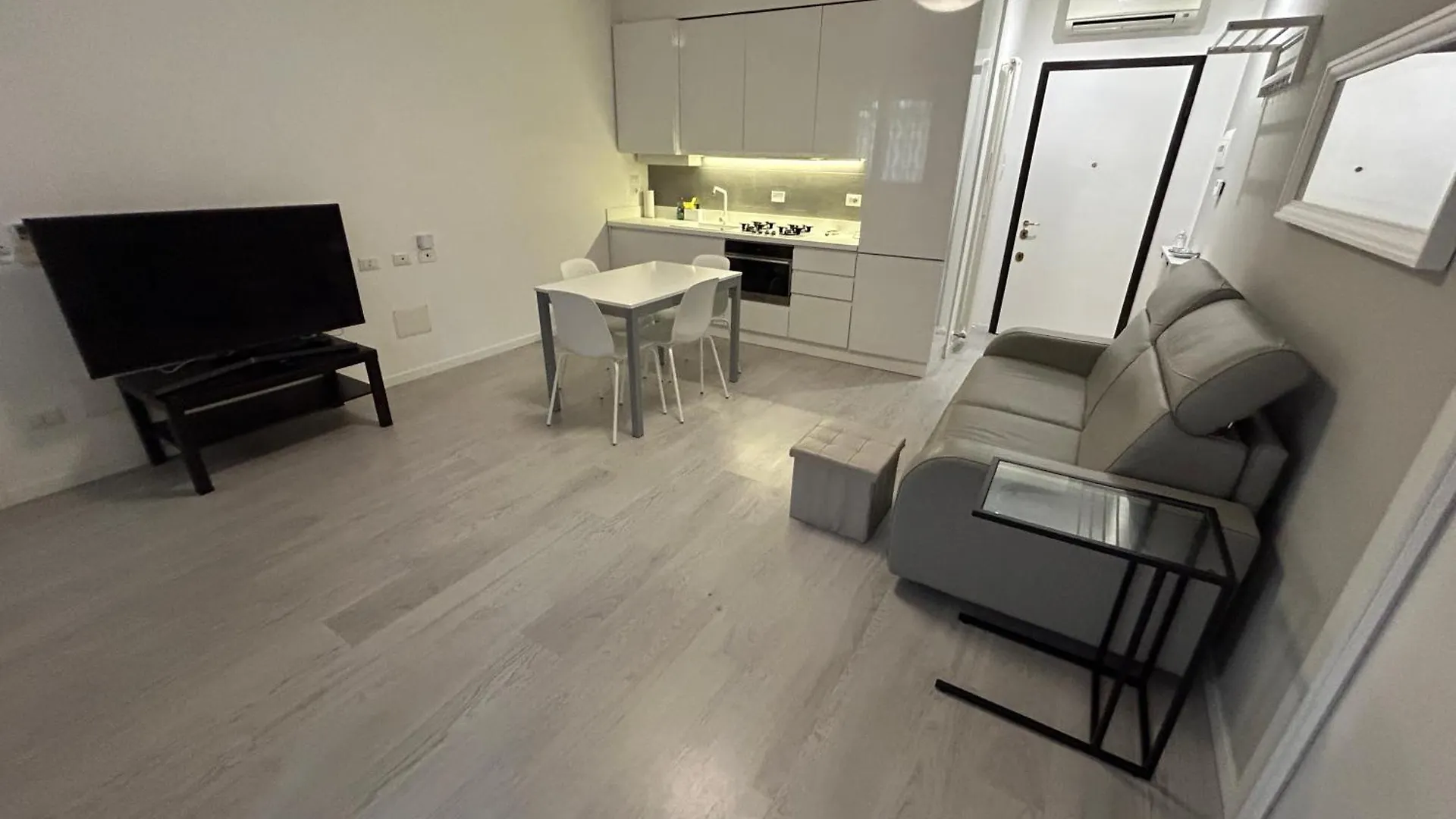 Bologna Garden Suite Apartment - Self Check- In